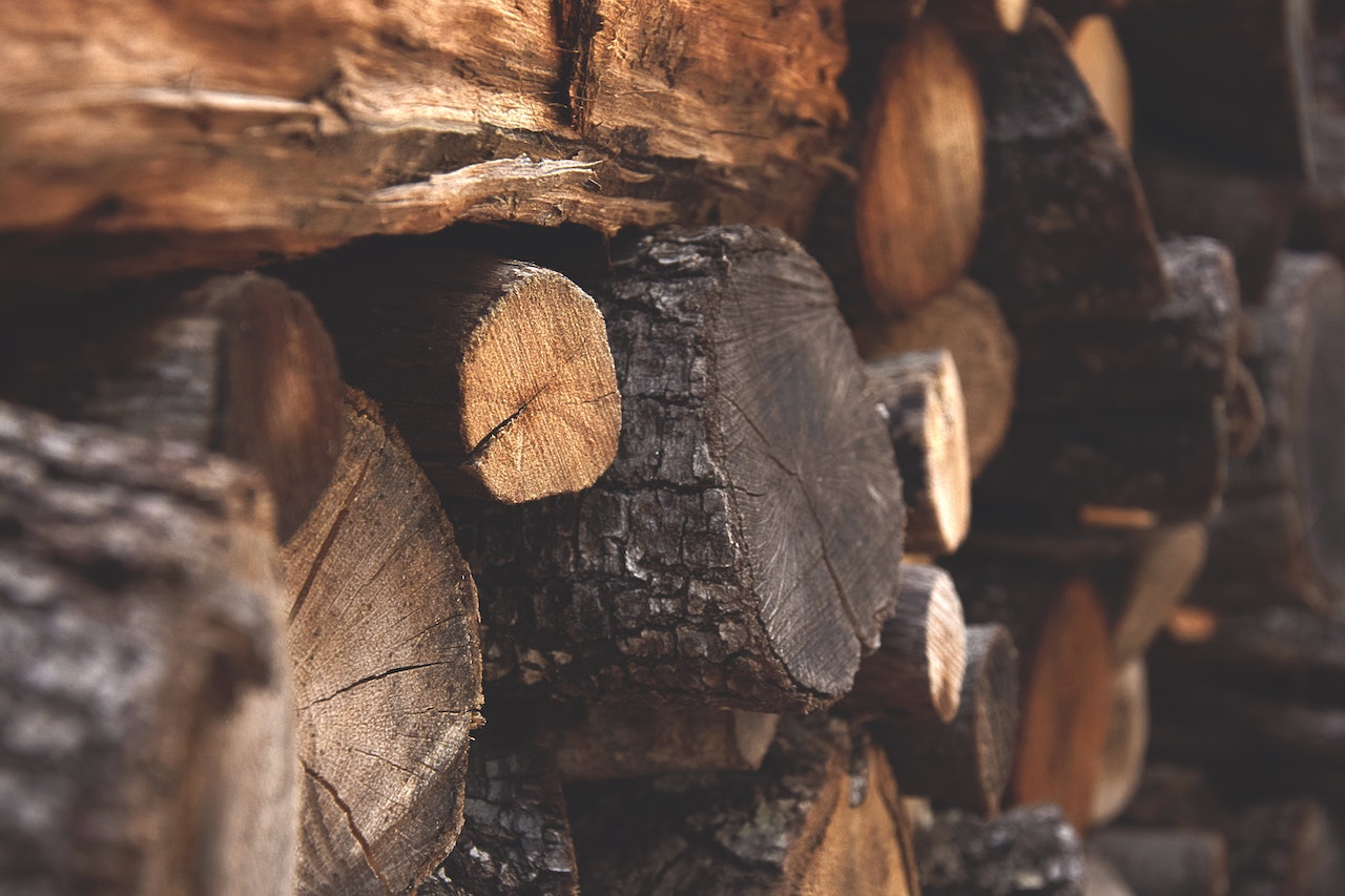 Comment-bien-choisir-sa-fendeuse-a-bois