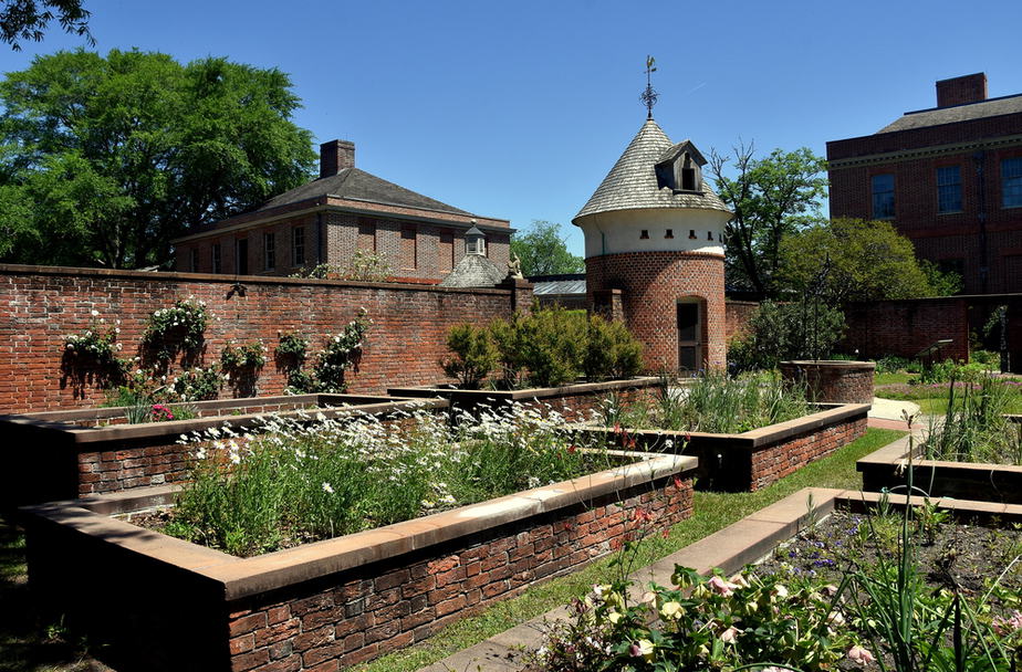 Jardin-Surélevé-En-Briques